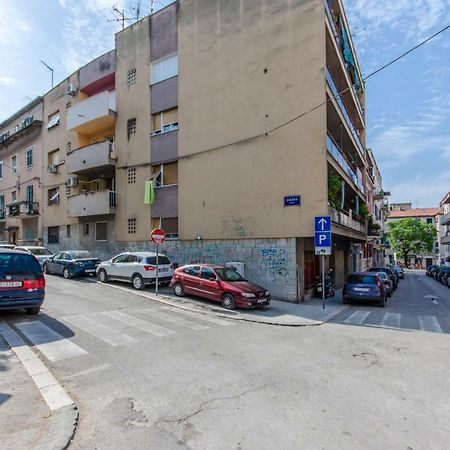 Apartment "Pomalo" Сплит Екстериор снимка