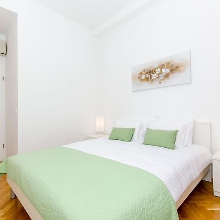 Apartment "Pomalo" Сплит Екстериор снимка