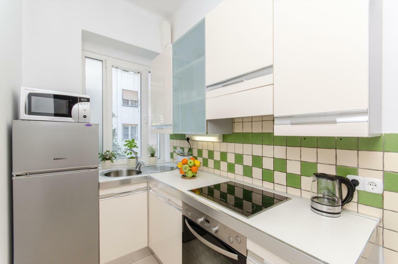 Apartment "Pomalo" Сплит Екстериор снимка
