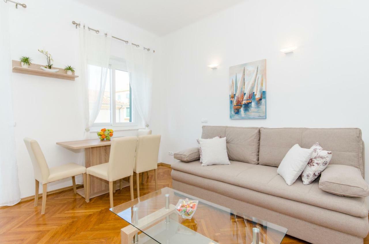 Apartment "Pomalo" Сплит Екстериор снимка