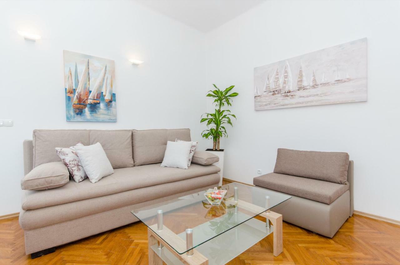 Apartment "Pomalo" Сплит Екстериор снимка