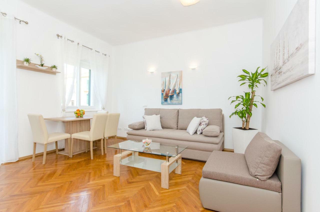 Apartment "Pomalo" Сплит Екстериор снимка