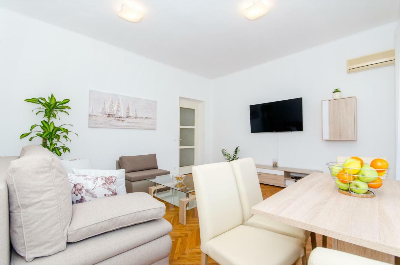 Apartment "Pomalo" Сплит Екстериор снимка